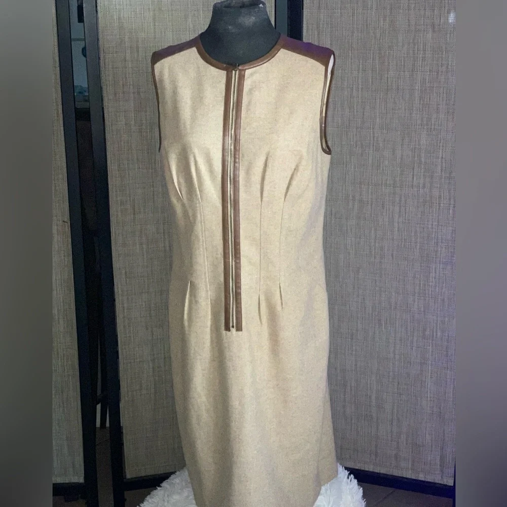 MAGASCHONI wool sheath dress with PU leather trim - Picture 2 of 10